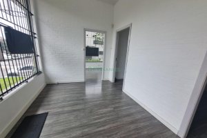 Loja com 160m², no bairro Pio X em Caxias do Sul para Alugar