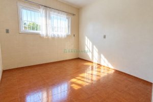 Apartamento com 53m², 1 dormitório, 1 vaga, no bairro Cinqüentenário em Caxias do Sul para Comprar