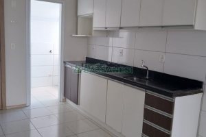 Apartamento com 55m², 2 dormitórios, 1 vaga, no bairro Cidade Nova em Caxias do Sul para Comprar