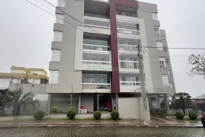 Apto Mobiliado com 65m², 2 dormitórios, 2 vagas, no bairro Cruzeiro em Caxias do Sul para Alugar