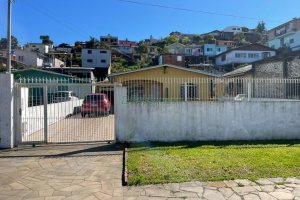 Casa com 100m², 3 dormitórios, 2 vagas, no bairro Presidente Vargas em Caxias do Sul para Comprar
