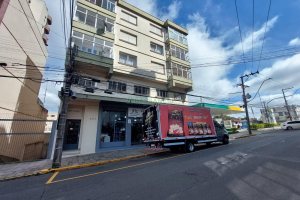 Apto Mobiliado com 121m², 3 dormitórios, 1 vaga, no bairro São Pelegrino em Caxias do Sul para Alugar