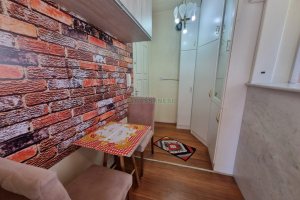 Kitinete Mobiliado com 24m², 1 dormitório, no bairro Centro em Caxias do Sul para Alugar