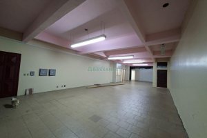 Loja com 171m², no bairro Cristo Redentor em Caxias do Sul para Alugar
