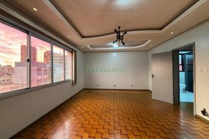 Apartamento com 110m², 3 dormitórios, no bairro Centro em Caxias do Sul para Alugar