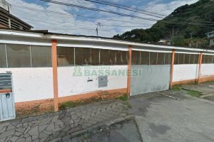 Pavilhão com 6125m², no bairro Cristo Redentor em Caxias do Sul para Alugar