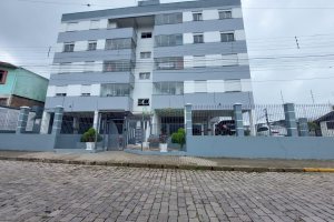 Apto Mobiliado com 62m², 2 dormitórios, 1 vaga, no bairro Presidente Vargas em Caxias do Sul para Alugar