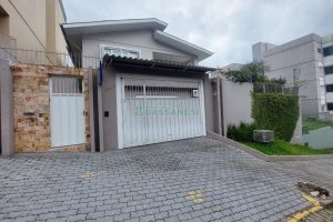 Casa com 200m², 3 dormitórios, 3 vagas, no bairro Jardim Eldorado em Caxias do Sul para Alugar