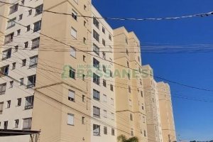 Apartamento com 62m², 2 dormitórios, 1 vaga, no bairro São Caetano em Caxias do Sul para Alugar