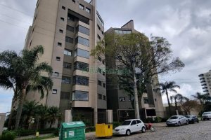 Apartamento com 150m², 3 dormitórios, 2 vagas, no bairro Lourdes em Caxias do Sul para Comprar