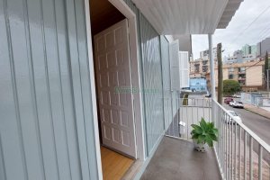 Casa com 120m², 2 dormitórios, 2 vagas, no bairro Exposição em Caxias do Sul para Alugar