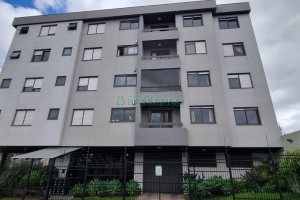 Apartamento com 96m², 3 dormitórios, 2 vagas, no bairro Madureira em Caxias do Sul para Comprar