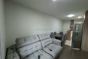 Apartamento com 76m², 2 dormitórios, 1 vaga, no bairro Vila Verde em Caxias do Sul para Comprar