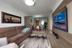 Apto Mobiliado com 101m², 3 dormitórios, 2 vagas, no bairro Universitário em Caxias do Sul para Alugar