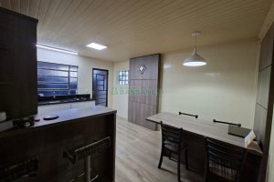 Casa com 148m², 3 dormitórios, 2 vagas, no bairro Cristo Redentor em Caxias do Sul para Alugar