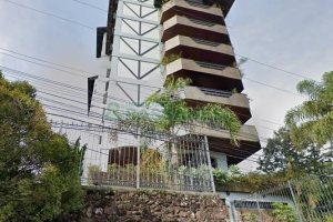 Apartamento com 322m², 3 dormitórios, 4 vagas, no bairro Madureira em Caxias do Sul para Comprar