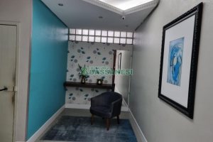 Apartamento com 74m², 3 dormitórios, no bairro São Pelegrino em Caxias do Sul para Alugar