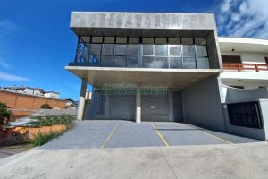 Loja com 145m², 1 vaga, no bairro Sagrada Família em Caxias do Sul para Alugar
