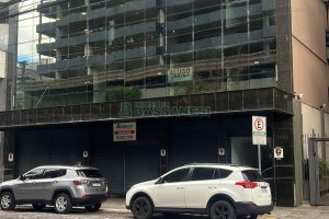 Loja com 200m², no bairro Cinqüentenário em Caxias do Sul para Alugar