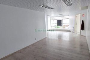 Sobreloja com 200m², no bairro São Pelegrino em Caxias do Sul para Alugar