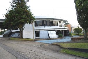 Predio com 1296m², 3 dormitórios, no bairro De Lazzer em Caxias do Sul para Comprar