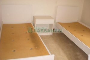 Apartamento com 50m², 1 dormitório, 1 vaga, no bairro Petrópolis em Caxias do Sul para Alugar
