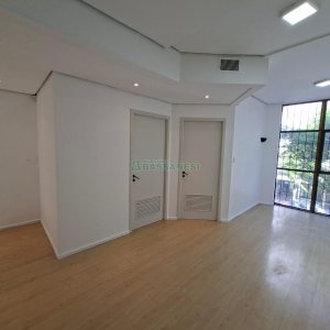 Sala, no bairro Centro em Caxias do Sul para Alugar