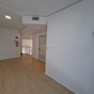 Sala, no bairro Centro em Caxias do Sul para Alugar