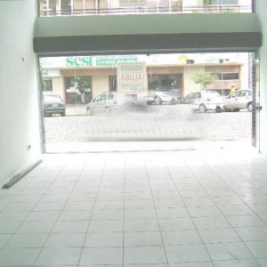 Loja com 90m², no bairro São Pelegrino em Caxias do Sul para Alugar