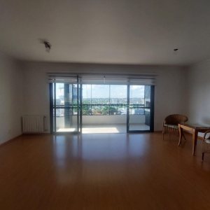 Apto Mobiliado com 58m², 3 dormitórios, 2 vagas, no bairro Lourdes em Caxias do Sul para Alugar