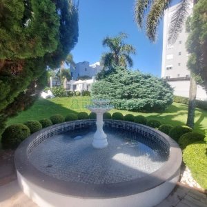 Apto Mobiliado com 58m², 3 dormitórios, 2 vagas, no bairro Lourdes em Caxias do Sul para Alugar