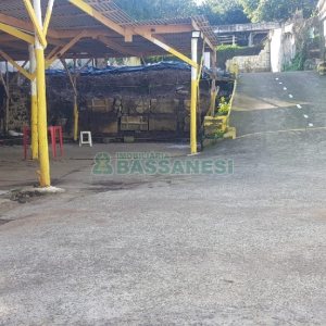 Terreno com 484m², no bairro Centro em Caxias do Sul para Alugar ou Comprar