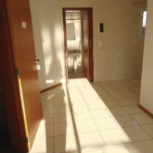 Apartamento com 52m², 1 dormitório, 1 vaga, no bairro Centro em Caxias do Sul para Alugar