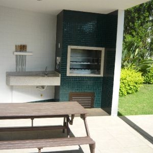 Apartamento com 130m², 3 dormitórios, 2 vagas, no bairro Lourdes em Caxias do Sul para Alugar