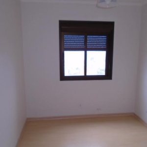 Apartamento com 130m², 3 dormitórios, 2 vagas, no bairro Lourdes em Caxias do Sul para Alugar
