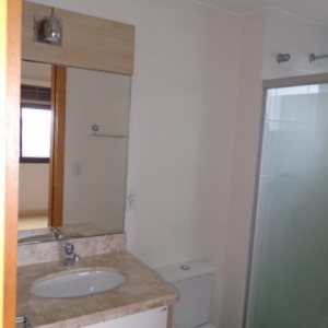 Apartamento com 130m², 3 dormitórios, 2 vagas, no bairro Lourdes em Caxias do Sul para Alugar