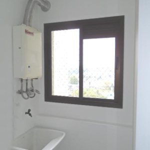 Apartamento com 130m², 3 dormitórios, 2 vagas, no bairro Lourdes em Caxias do Sul para Alugar