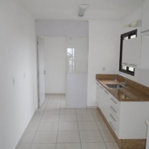 Apartamento com 130m², 3 dormitórios, 2 vagas, no bairro Lourdes em Caxias do Sul para Alugar