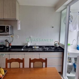 Apartamento com 57m², 2 dormitórios, 1 vaga, no bairro Jardim América em Caxias do Sul para Comprar