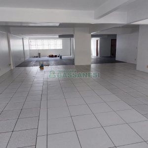 Loja com 230m², no bairro Centro em Caxias do Sul para Alugar