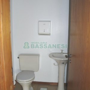Sala com 60m², no bairro Centro em Caxias do Sul para Alugar