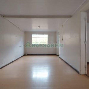 Casa com 50m², 1 dormitório, no bairro Sagrada Família em Caxias do Sul para Alugar