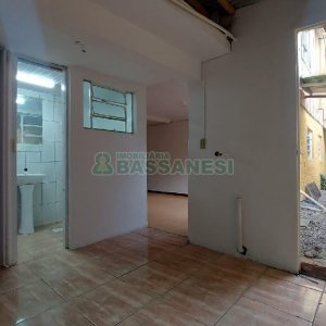 Casa com 50m², 1 dormitório, no bairro Sagrada Família em Caxias do Sul para Alugar