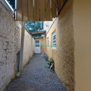 Casa com 50m², 1 dormitório, no bairro Sagrada Família em Caxias do Sul para Alugar