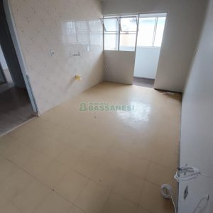 Apartamento, 2 dormitórios, no bairro São José em Caxias do Sul para Comprar