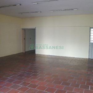 Loja com 167m², no bairro Centro em Caxias do Sul para Comprar