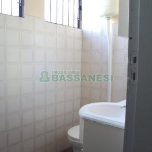 Loja com 167m², no bairro Centro em Caxias do Sul para Comprar