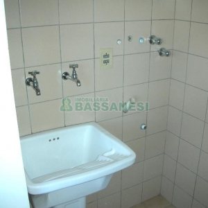 Apartamento com 55m², 1 dormitório, no bairro Centro em Caxias do Sul para Alugar
