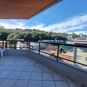 Apto Mobiliado com 50m², 1 dormitório, 1 vaga, no bairro Centro em Caxias do Sul para Alugar