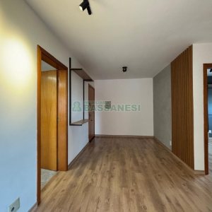 Apartamento com 68m², 2 dormitórios, 1 vaga, no bairro Marechal Floriano em Caxias do Sul para Alugar